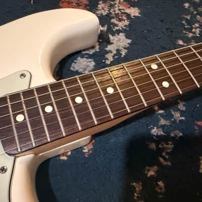 2005 Fender Standard Stratocaster - Arctic White image 7