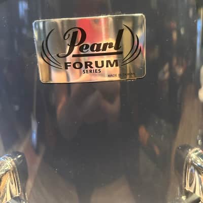 Pearl Forum Series Drum Kit - Blue image 3