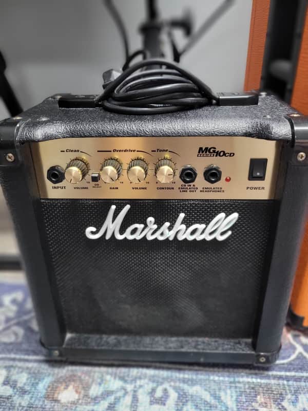 Marshall MG MG10CD 2-Channel 10-Watt 1x6.5" Solid State Guitar Combo - Black image 1