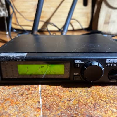 Shure ULXP4 470-560 MHz-G3 ULX2-G3 2009 - Black image 3
