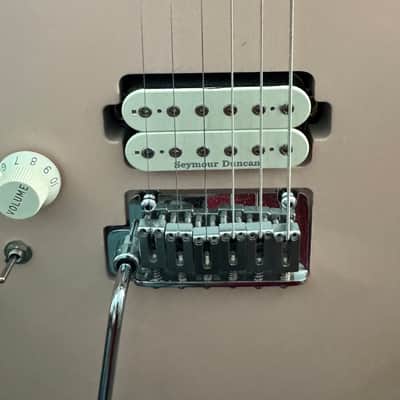 Charvel Pro-Mod DK24 HH 2PT CM Left-Handed 2019 - Present - Satin Shell Pink image 11