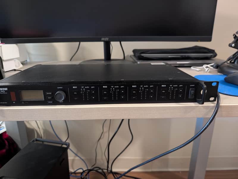 Shure ULXD4Q Quad-Channel Digital Wireless Receiver for G57, J50A, and J50 and G50 image 1