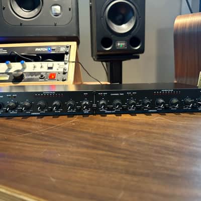 MINT - dbx 166XL Stereo Compressor / Limiter / Gate image 7