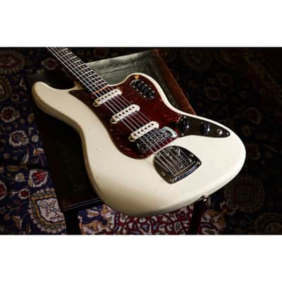 Fender Custom Shop B3 BASS VI Journeyman Aged Vintage White image 5