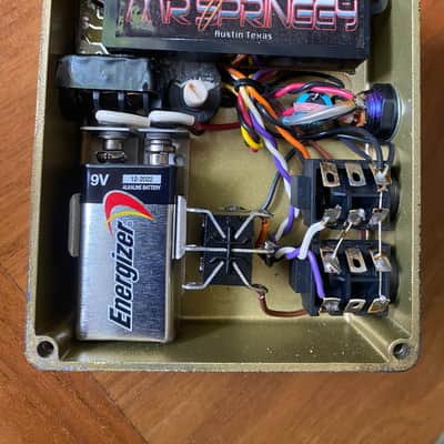 Lee Jackson SIGNED LIMITED EDITION GOLD Mr. Springgy Reverb Pedal circa 2007 image 10