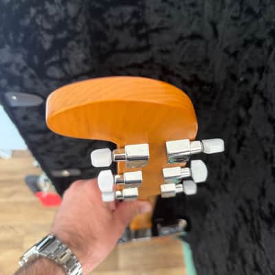 Fender Parallel Universe Volume II Maverick Dorado 2020 - 2021 - Ultraburst image 9
