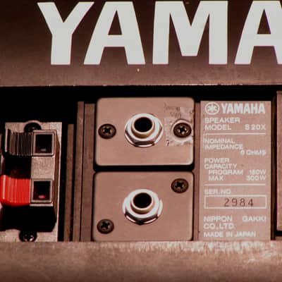 Pair of Yamaha S20x Monitor active Speakers 1980' image 3