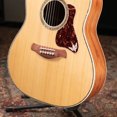 Taylor Gold Label 917e Grand Pacific Acoustic/Electric Guitar - Natural with Hardshell Case image 4