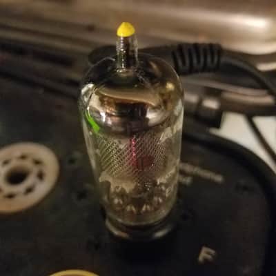 Amperex EF86 AT1000 TESTED Vacuum Tube selected yellow tip Mazda 6267 pentode 1960-1972 image 4