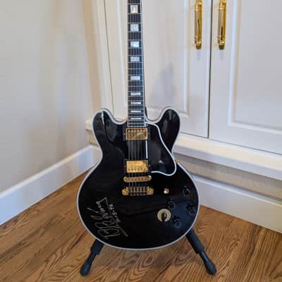 Gibson B. B. King Personally Autographed Gibson ES-355 “Lucille” 1993 - Classic, elegant Ebony finish with all-gold hardware image 1