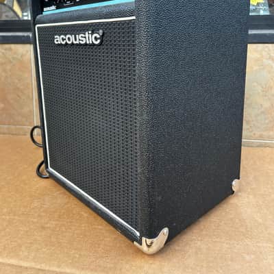 Acoustic B15 Bass Combo Amplifier image 2