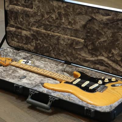 Vintage! 1975 Fender Stratocaster Electric Guitar Natural + Fender Case image 20