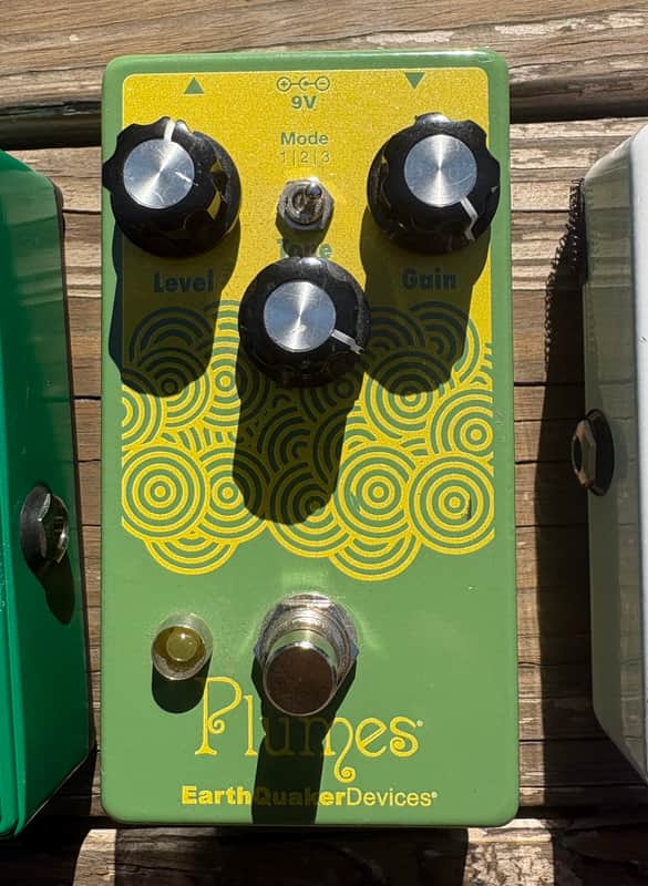 EarthQuaker Devices Plumes Small Signal Shredder