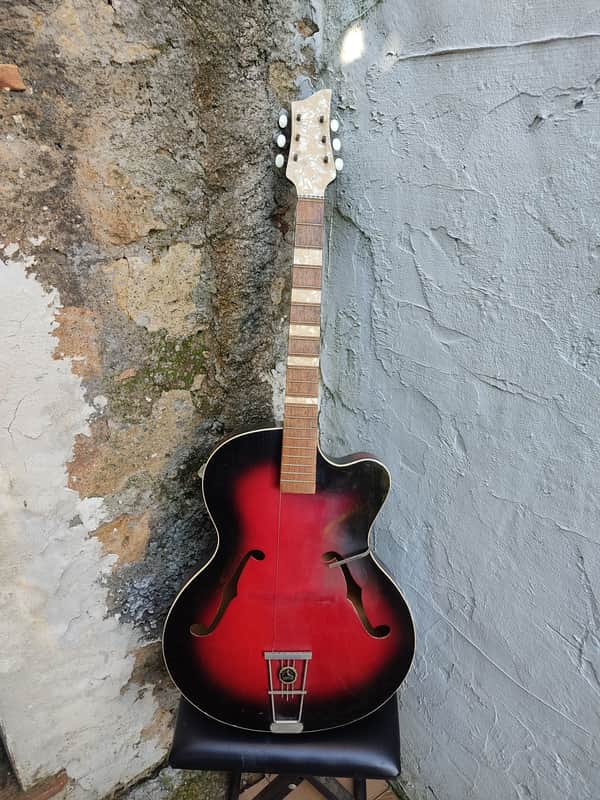 Hopf Hollowbody image 1