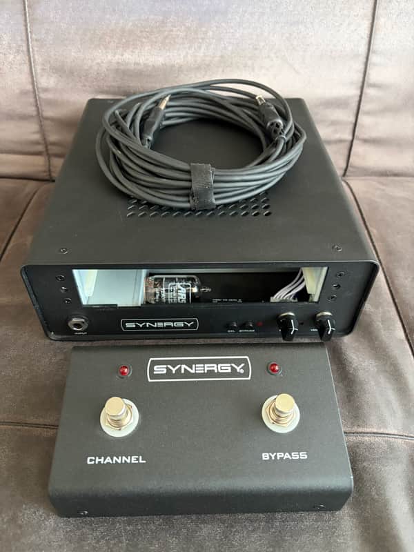 Synergy SYN-1 Rack Mount Preamp with 1 Module Slot 2017 - Black image 1