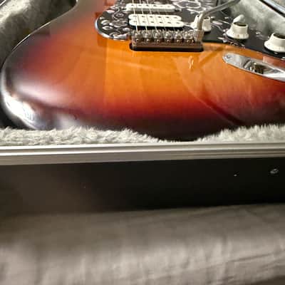 Fender American Deluxe Fat Stratocaster HSS 3 color Sunburst 1999-2003 - 3 color sunburst image 16