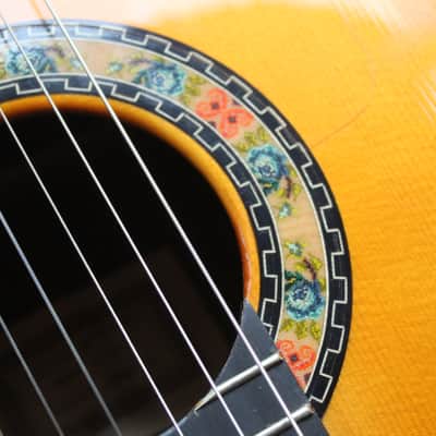 CONDE "Guitarra Conde Atocha Ciprés Rosas Azules" HARDCASE image 10