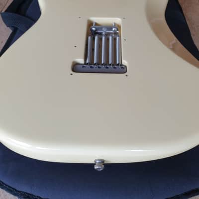 Fender Stratocaster Kenny Wayne Shepherd Cross Graphic Arctic White 2014 - MINT image 16