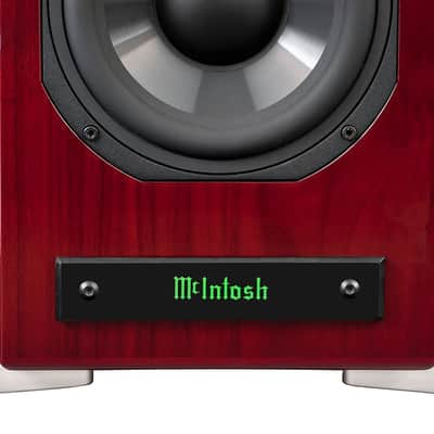McIntosh XR100 - Floorstanding Speakers (Pair) - NEW! image 6