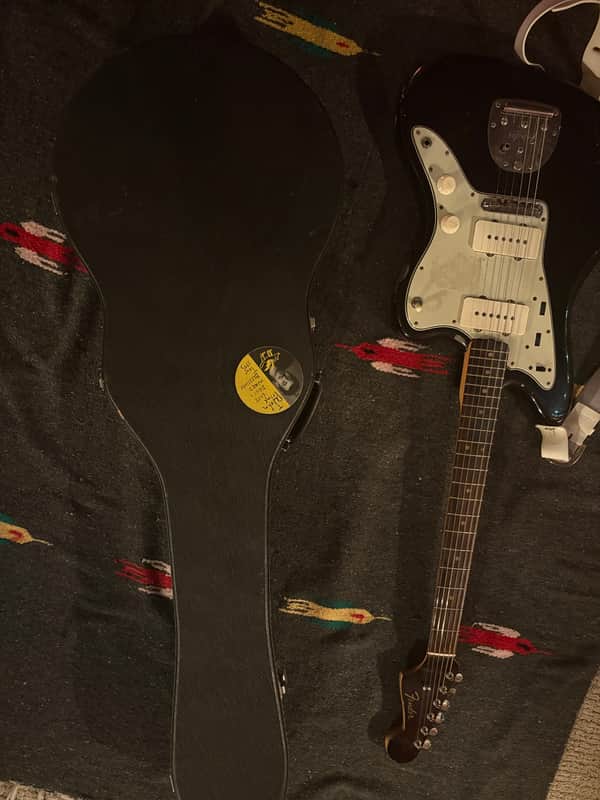 JOHN PRINE OWNED Gibson melody maker guitar case