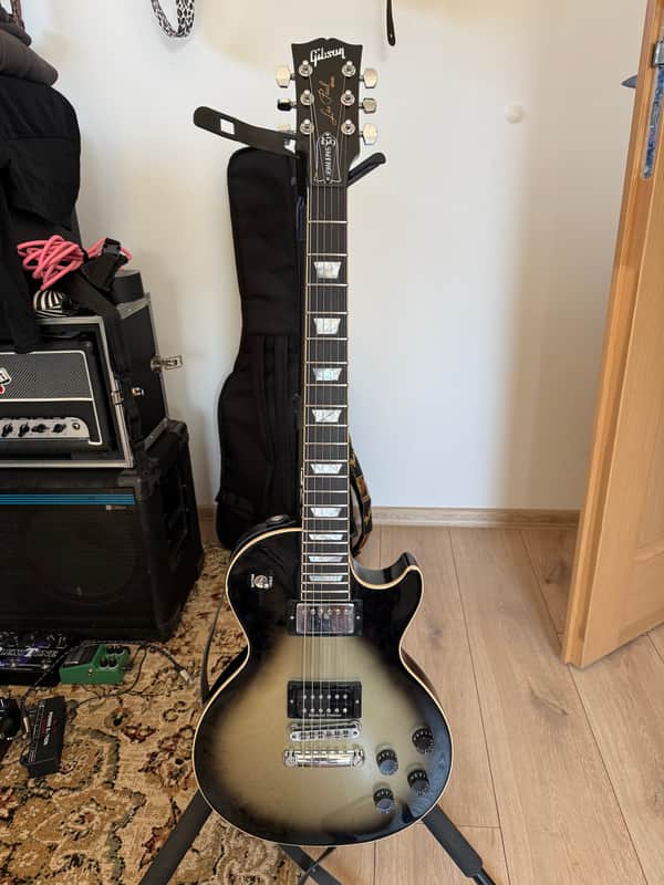 Gibson Adam Jones Signature Les Paul Standard 2022 - Present - Antique Silverburst