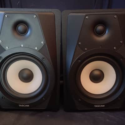TASCAM VL-S5 5" Powered Studio Monitor (Single) 2010s - Black image 2