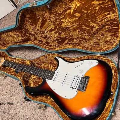 Guitar Case for Fender Strat Stratocaster Telecaster Rickenbacker Coronet Peavey Raptor Danelectro image 5