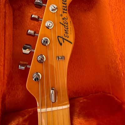 Fender American Vintage II '72 Telecaster Thinline 2022 - Present - 3-Color Sunburst image 3