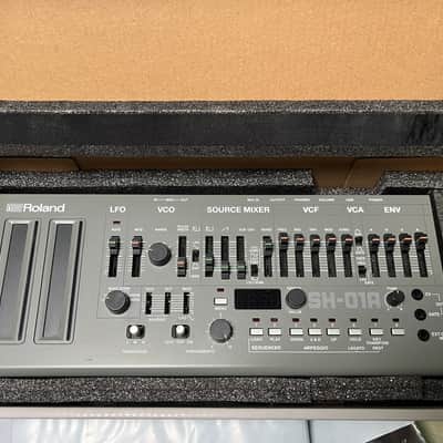 Roland SH-01A Boutique Mono Synthesizer Module Gray image 1