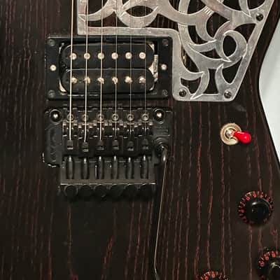 Gibson Limited Edition Vampire Blood Moon Explorer 2011 - Ebony/Red image 9