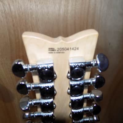 Daisy Rock Retro- H 12 String - White image 9