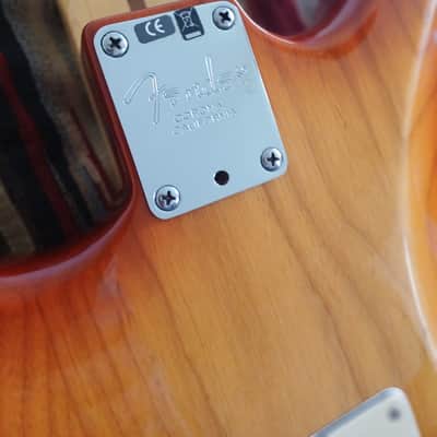 Fender American Standard Stratocaster with Maple Fretboard 2008 - 2016 - Sienna Sunburst image 7