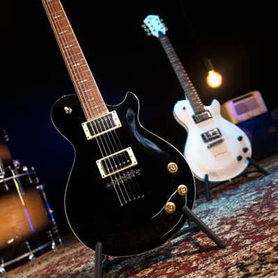 Michael Kelly Patriot Decree Standard Electric Guitar-White *USA Small Business* image 2