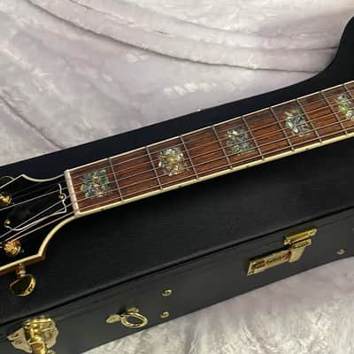 NEW! ! Gibson Custom Acoustic SJ-200 Elegant Koa Acoustic-Electric Guitar - Honey Burst - Authorized Dealer - 5.25 lbs - G07704 image 9