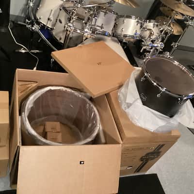 Mapex SR529XU Saturn Rock 10x7/12x8/16x14/22x18" 4pc Shell Pack 2021 - Present - Satin Black image 2