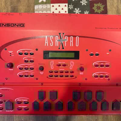 Ensoniq ASR-X Pro Resampling Production Studio 1998 - Red