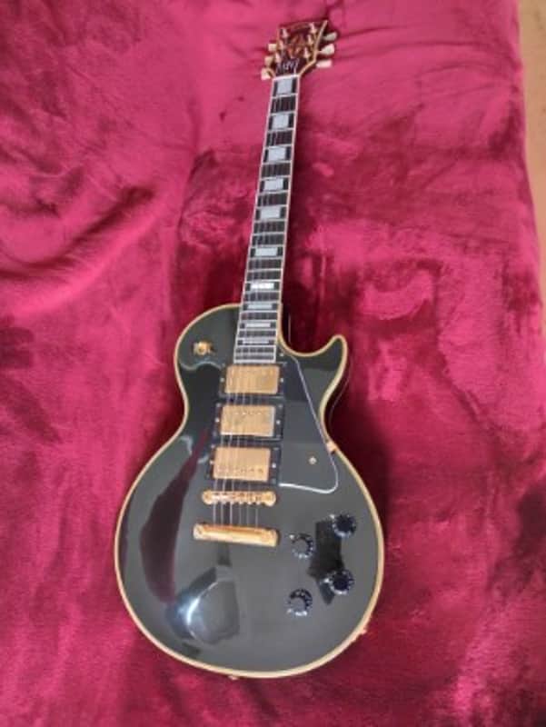 1989 Gibson Les Paul Custom 35th Anniversary, highly collectible, barely used, 3 Pick-up Black Beauty image 1