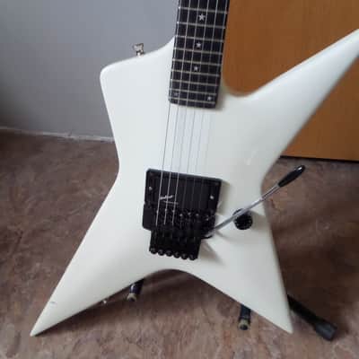 Guild X-88 "Flying Star" Motley Crue Guitar, Made in USA! image 3