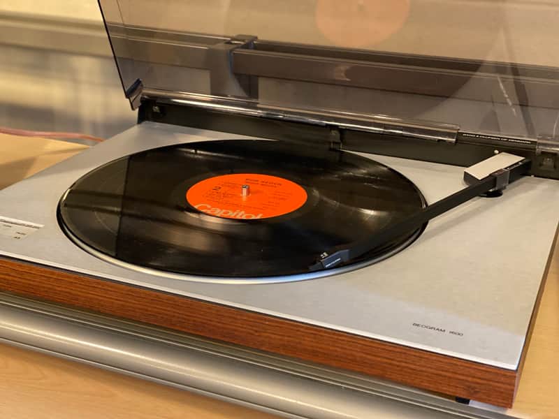Bang & Olufsen Beogram 1600 MMC 10E  Silver/Wood Grain image 1