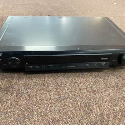 Sony SDP-E800 Digital Signal Surround Processor & Master Volume System image 1