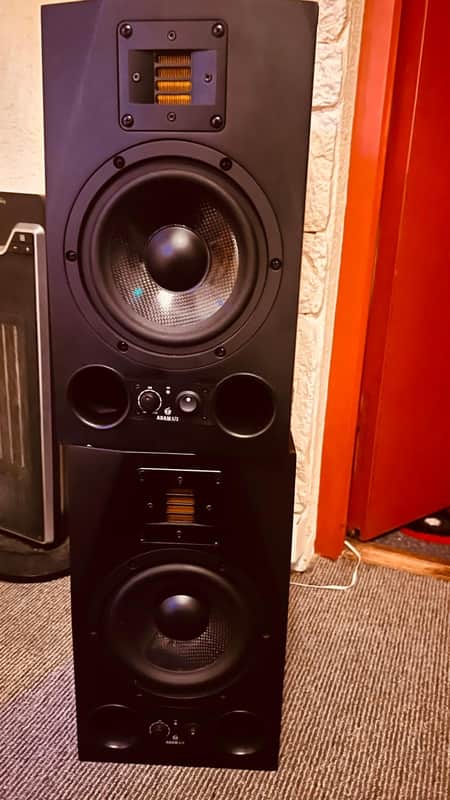 ADAM A7X ペア ADAM Audio A7Xレビュー | SynthSonic