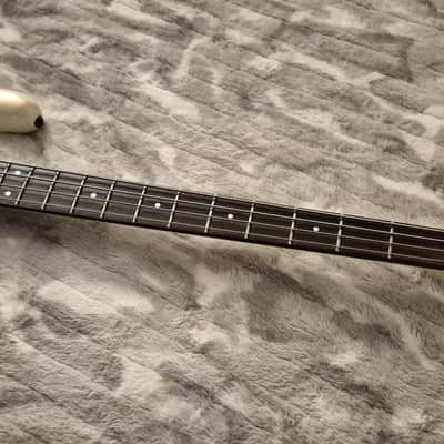 TUNE Bass Maniac TB-02PJ - 1988 - MIJ - Vintage White - 4-String - Active - Made in Japan image 6