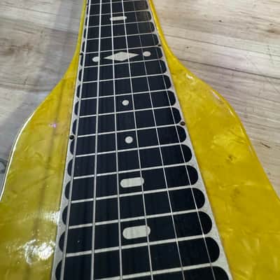 Fender Champion Lap Steel 1950's - Yellow Pearloid image 4