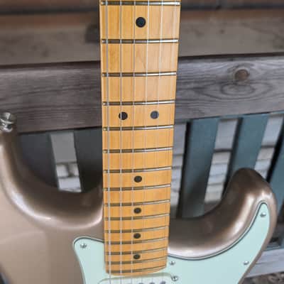 Fender American Professional Classic Stratocaster - Faded Firemist Gold image 5