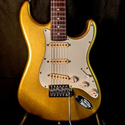 Aniktos S style custom guitar 2024 - Aztec Gold image 2