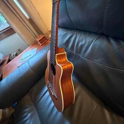 Kala UBASS-SCOUT-Fl Scout Mahogany U-Bass with Electronics 2010s - Satin Mahogany image 2