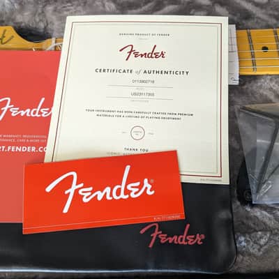 Mint Fender American Professional II Stratocaster In Mystic Surf Green with HS Case image 3