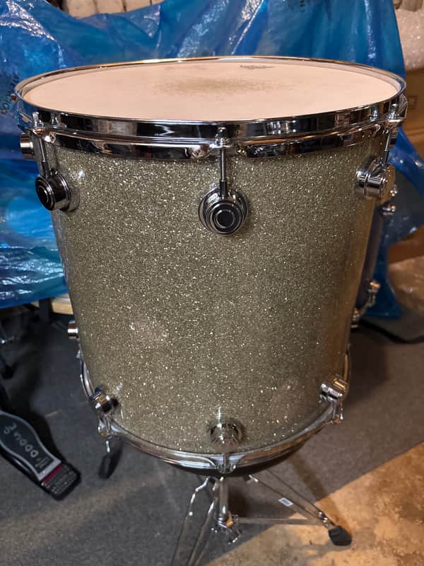Dw Collectors Broken glass 16” x 16 floor Tom drum shell image 1