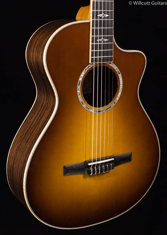 Taylor 812c Nylon (039) image 1