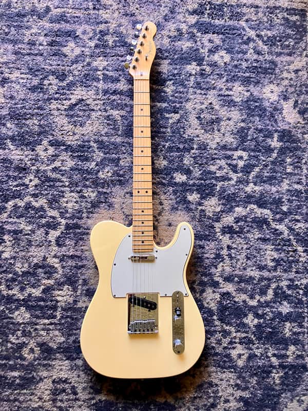 Fender American Standard Telecaster with Maple Fretboard 1988 - 1996 - Vintage White image 1